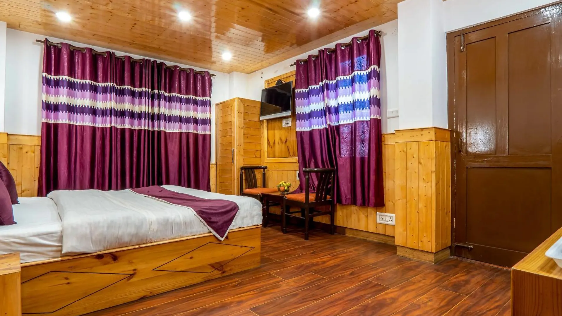 Hotel Windsor The Mall Shimla